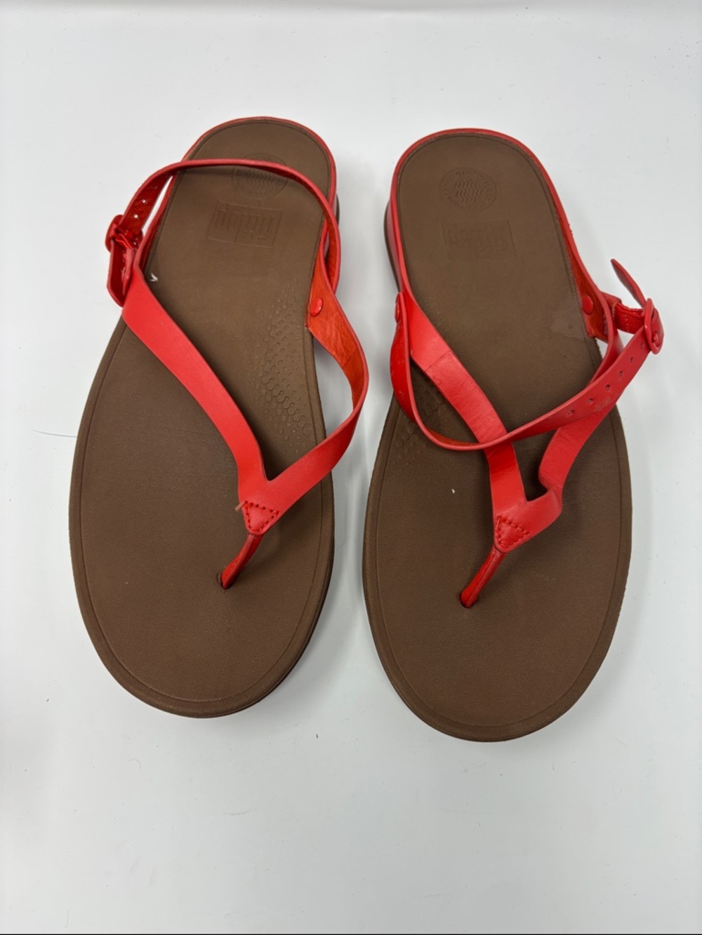 Fitflop | 9 Women’s Leather Toe-Loop Sandals